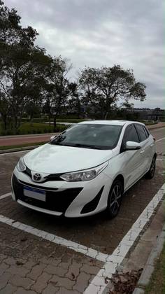TOYOTA YARIS 1.3 16V FLEX XL LIVE MULTIDRIVE TOYOTA YARIS 1.3 16V FLEX XL LIVE MULTIDRIVE